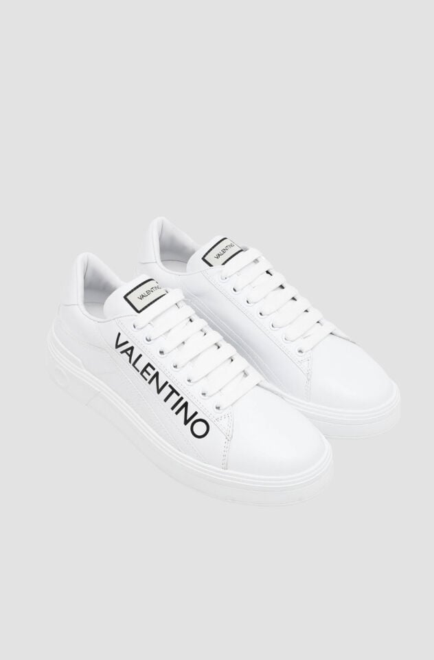 SNEAKER LACE-UP