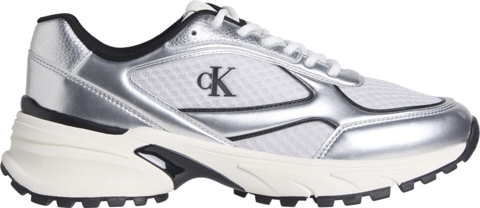 HIKE RUNNER SNEAKER