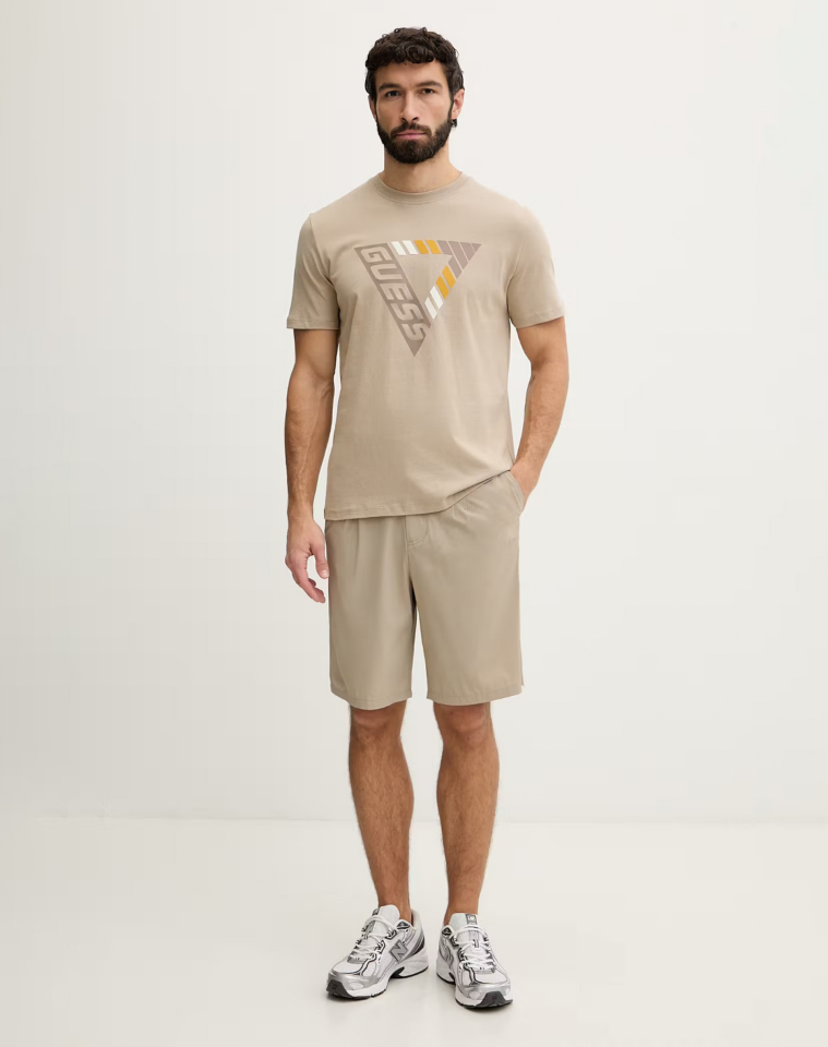 ÜÇGEN LOGOLU PAMUK T-SHIRT