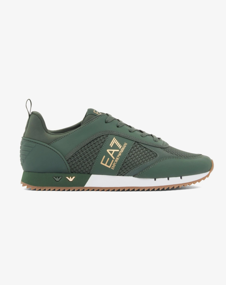 SNEAKER