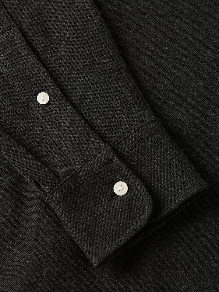 KNIT PIQUE FEATHERWEIGHT SHIRT