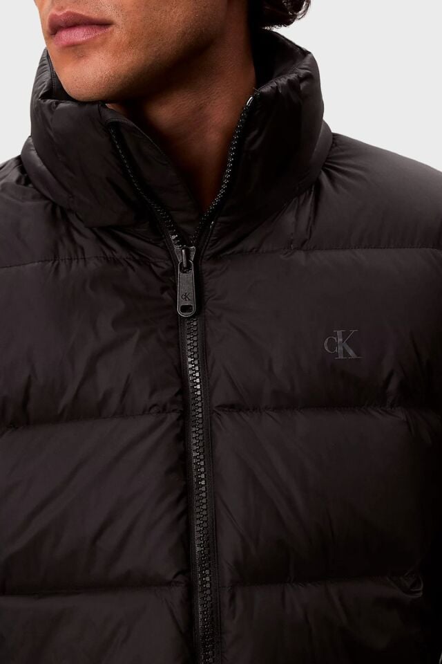 KAPÜŞONLU KAPİTONE MONT