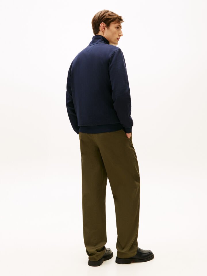 ESSENTIAL INTECHNO FERMUARLI SWEAT