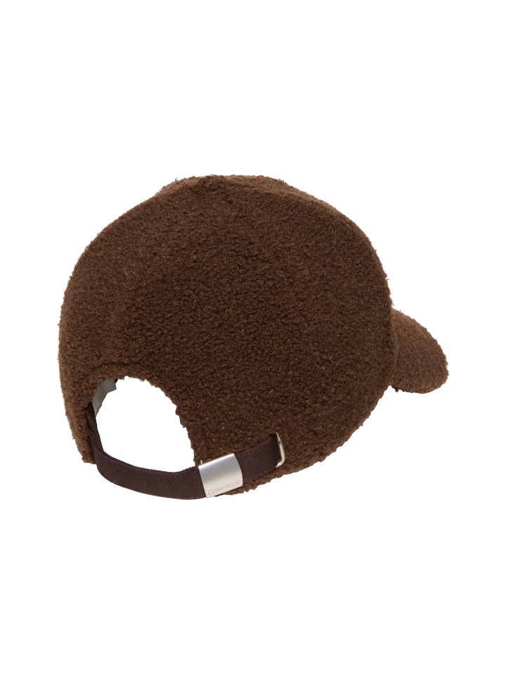 ALL-OVER SHERPA W/ PATCH CAP