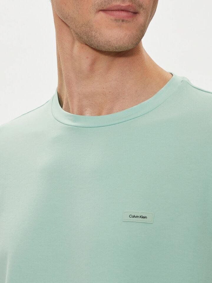 STRETCH SLIM FIT T-SHIRT