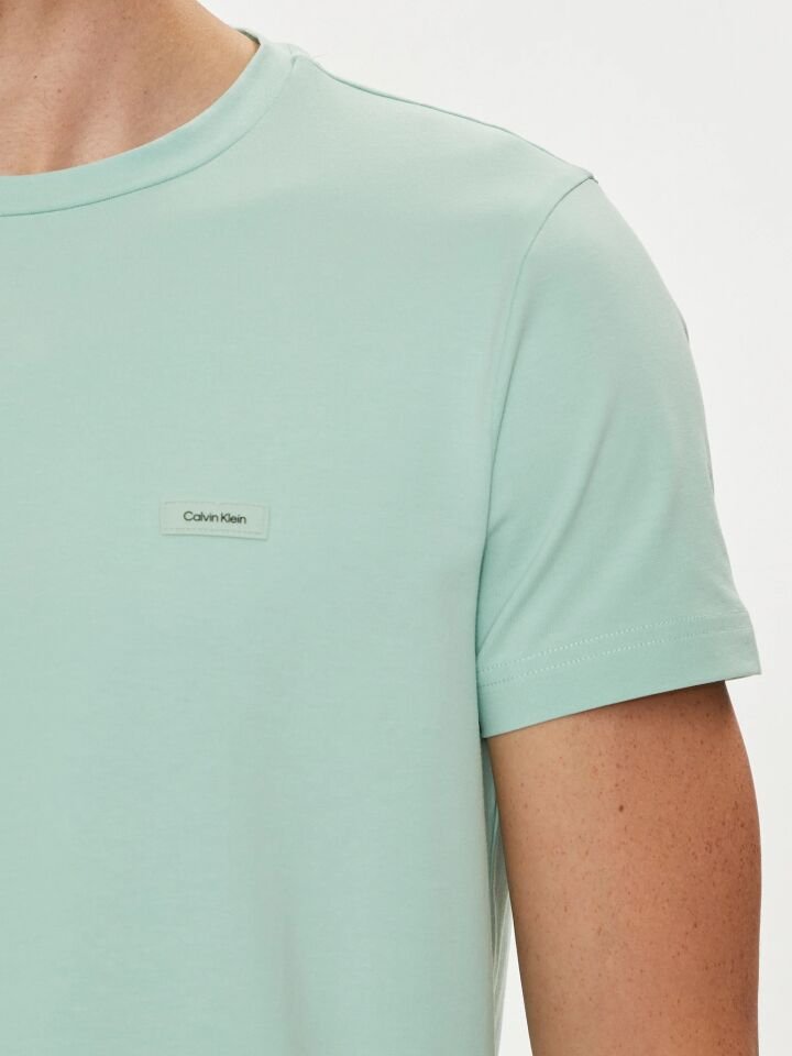 STRETCH SLIM FIT T-SHIRT