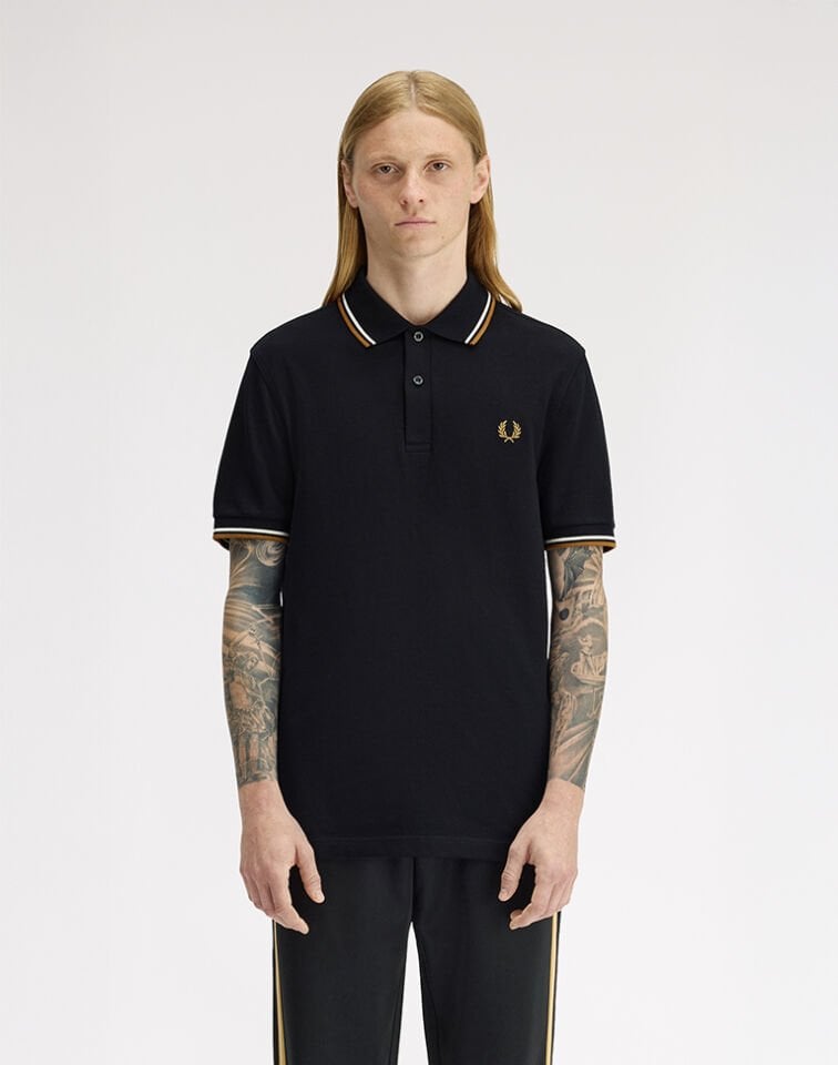 TWIN TIPPED FRED PERRY SHIRT