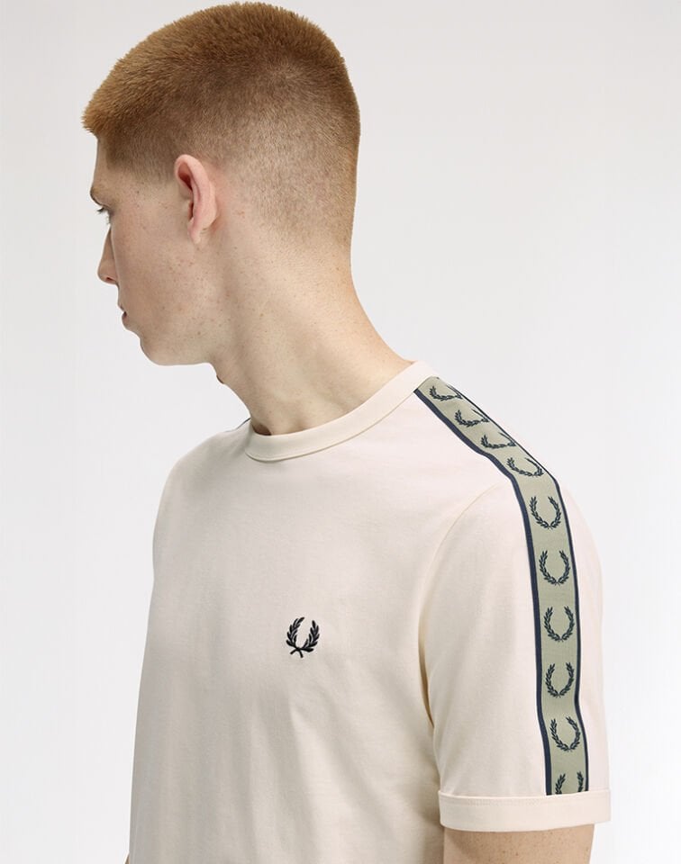 LOGO ŞERİTLİ T-SHIRT