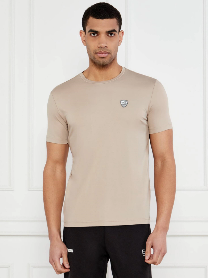 TRAIN PREMIUM SHIELD M TEE SS