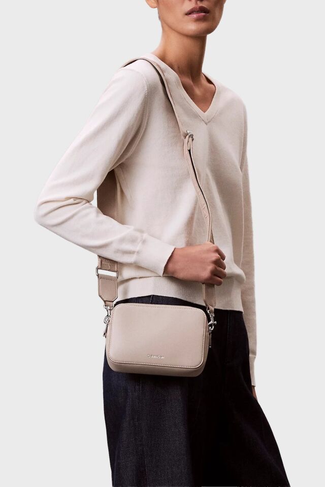 WEBBING DOUBLE STRAP CAMERA BAG