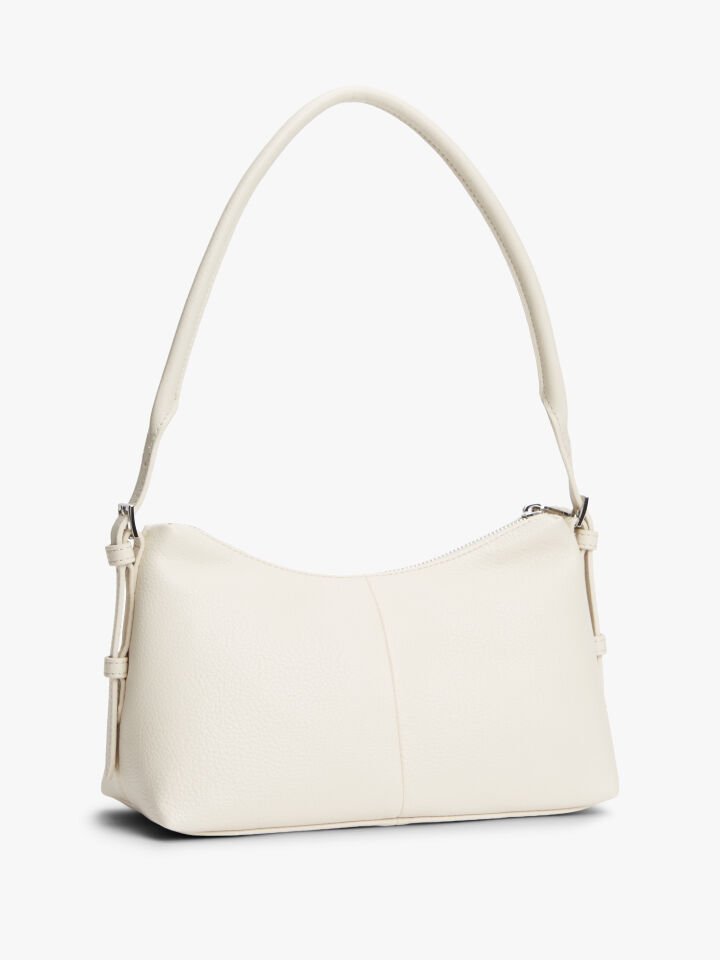 BOLD SHOULDER BAG
