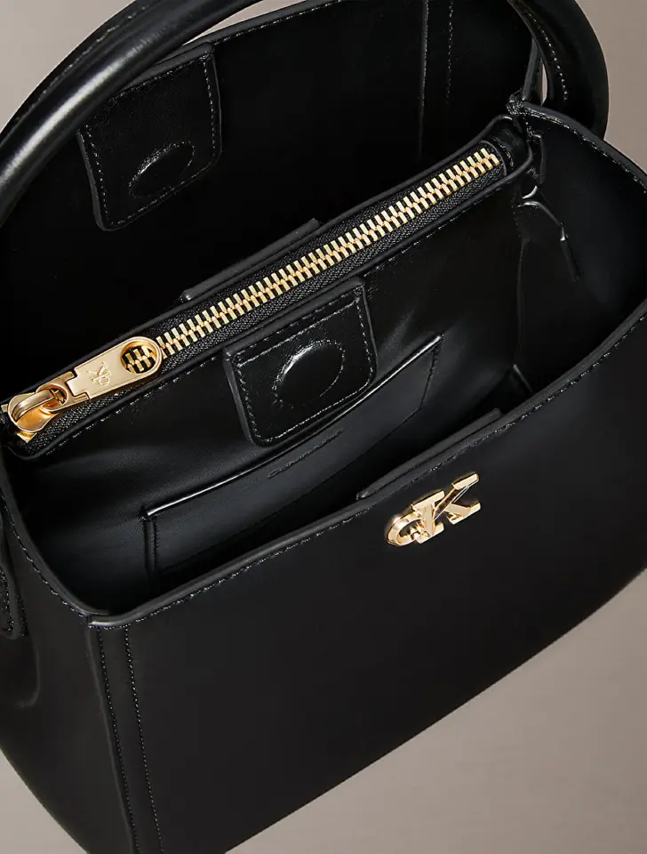 CK BUCKET WITH STRAP