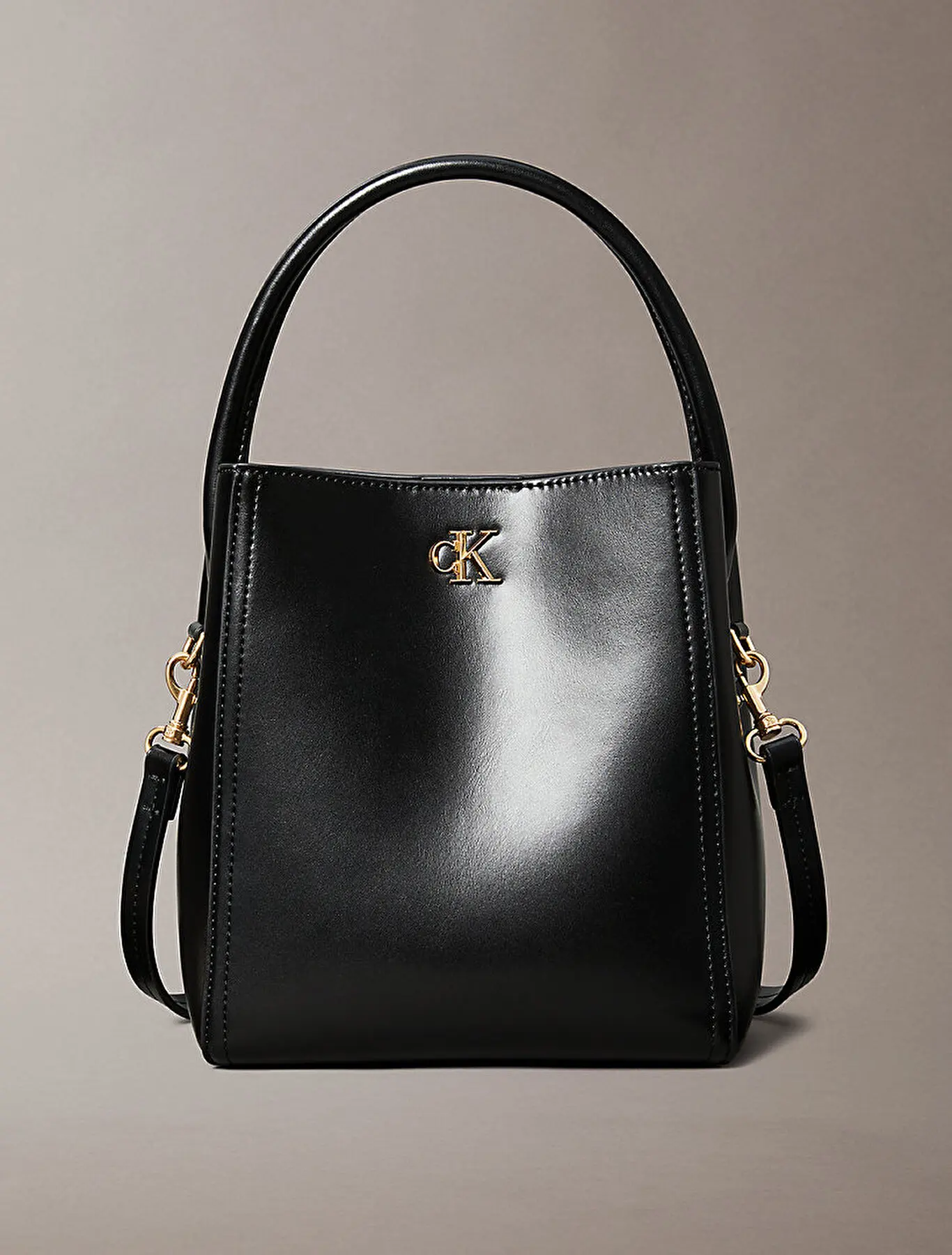 CK BUCKET WITH STRAP