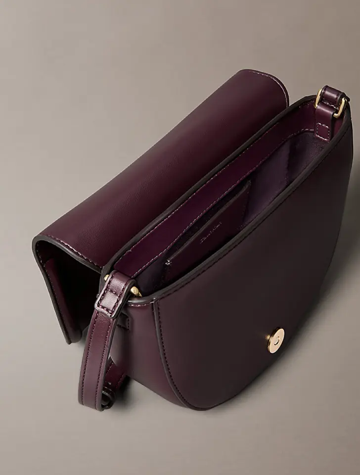 BOLD CK SADDLE CROSSBODY