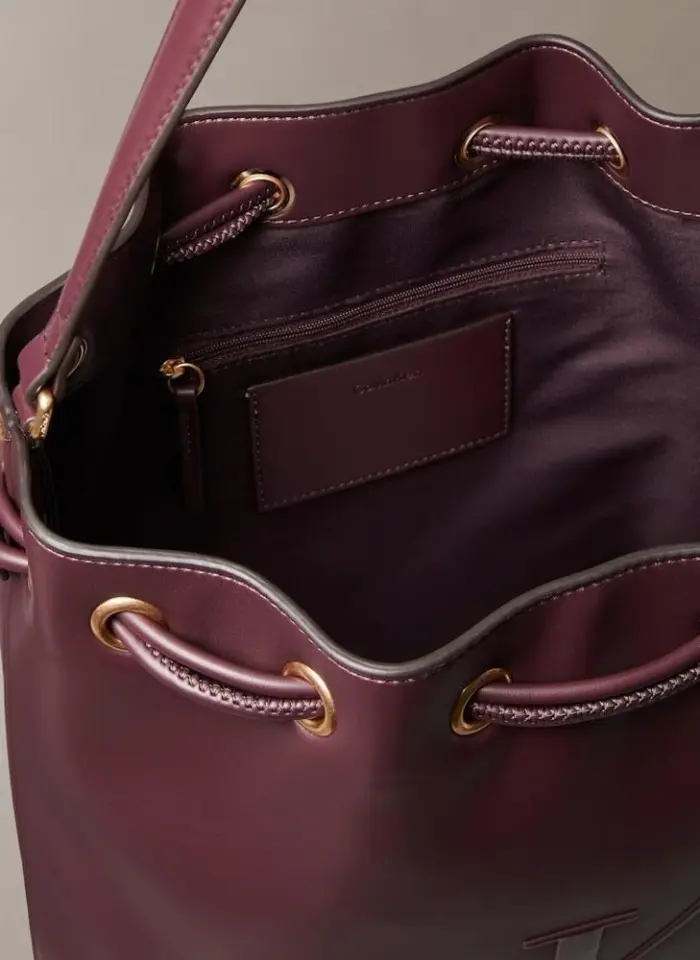 BOLD CK LARGE BUCKET BAG