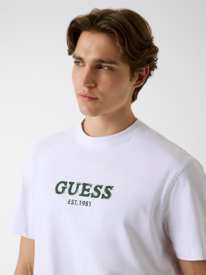CN SS GUESS LOGO CON T-SHIRT