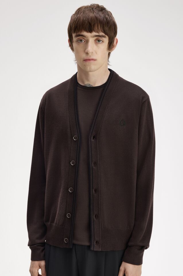 CLASSIC CARDIGAN