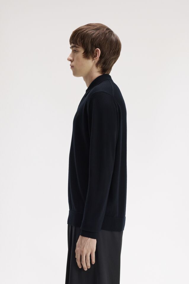 CLASSIC KNITTED SHIRT