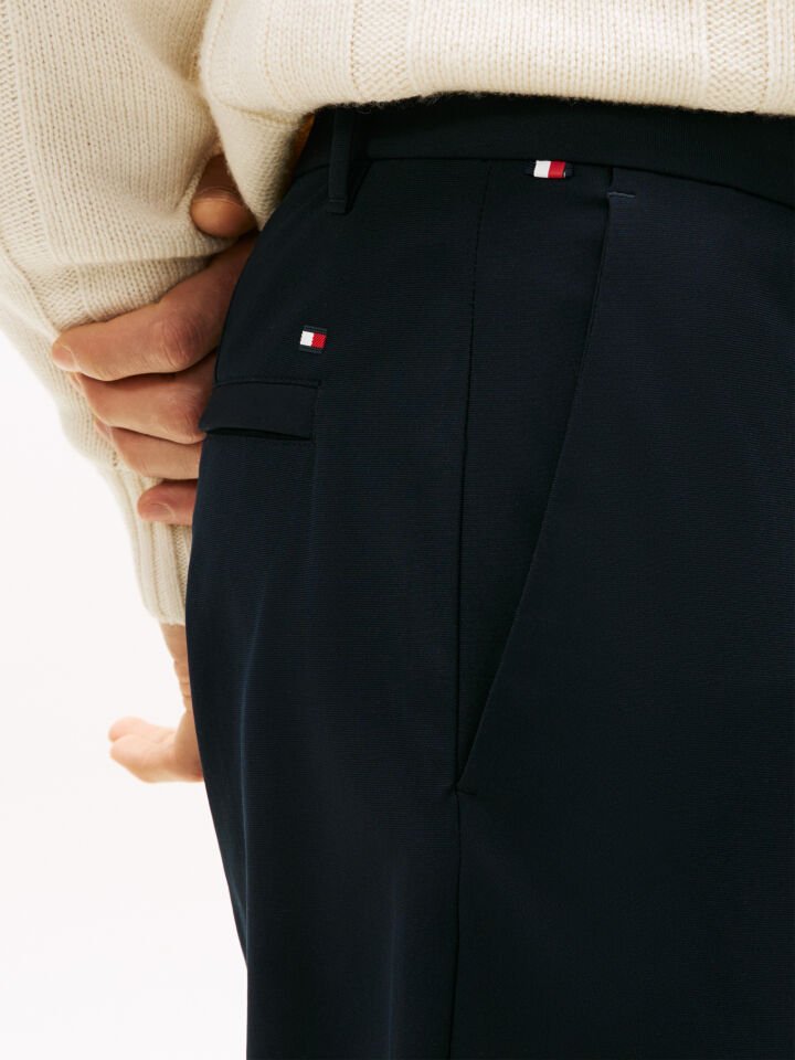 DENTON KNIT TECH CHINO PANTOLON