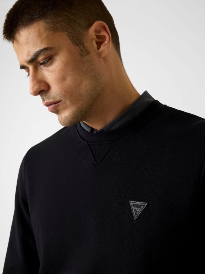 CN LS BASIC SWEATSHIRT