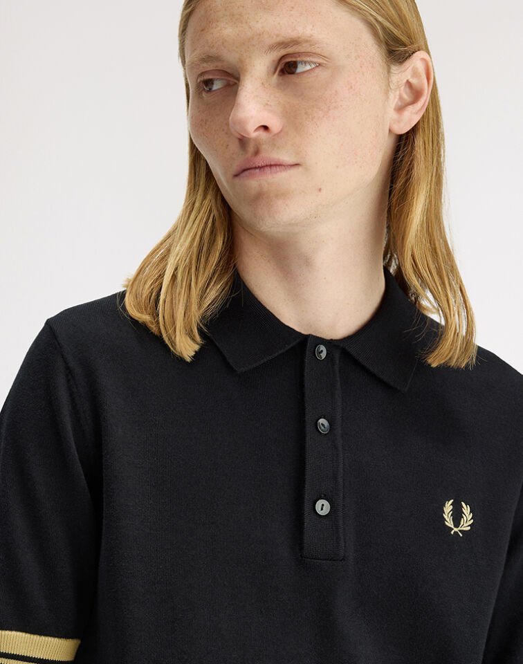 CONTRAST CUFF KNITTED SHIRT