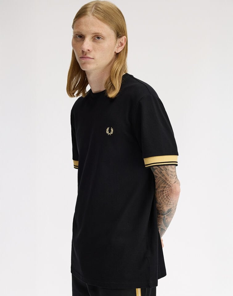 TWIN TIPPED CUFF T-SHIRT