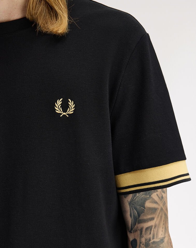 TWIN TIPPED CUFF T-SHIRT