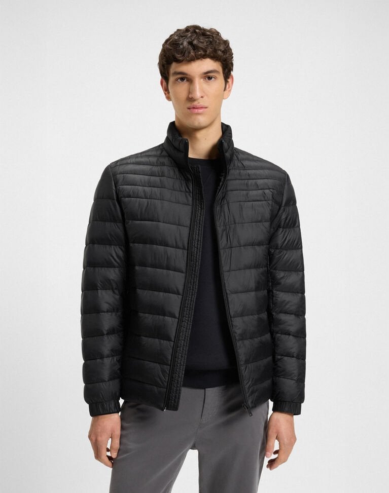 PACKABLE PUFFER JACKET