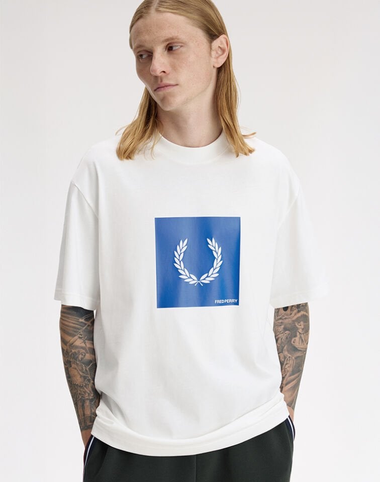 BOX GRAPHIC T-SHIRT