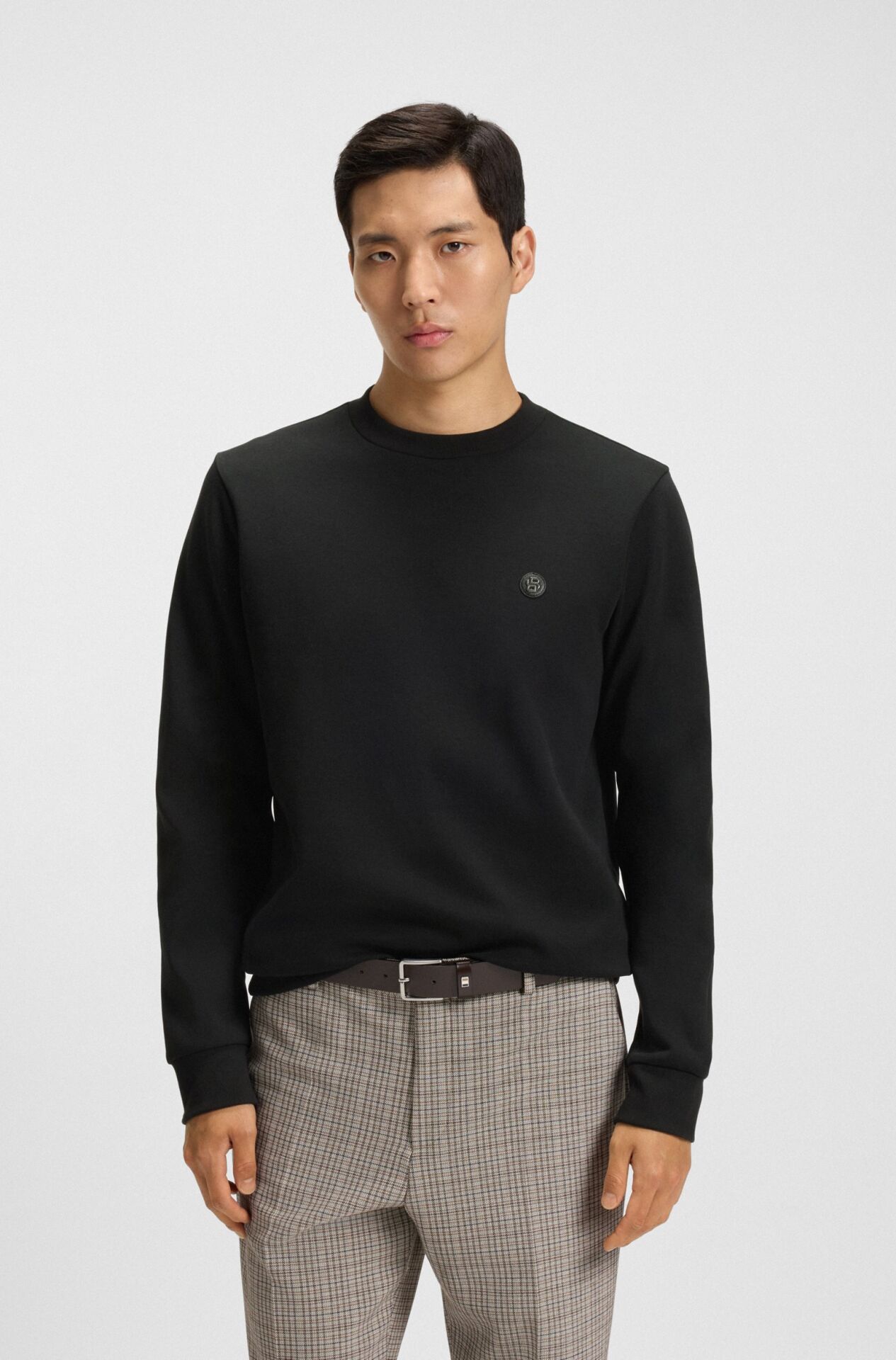 SİYAH SWEATSHIRT