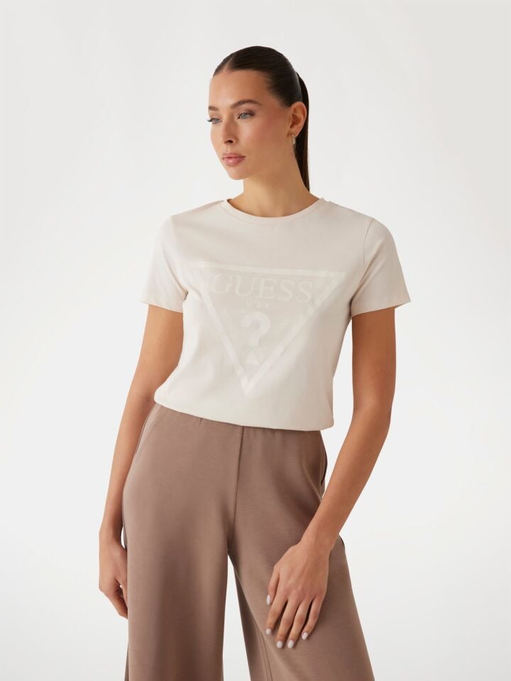 ADELE ÜÇGEN LOGOLU T-SHIRT