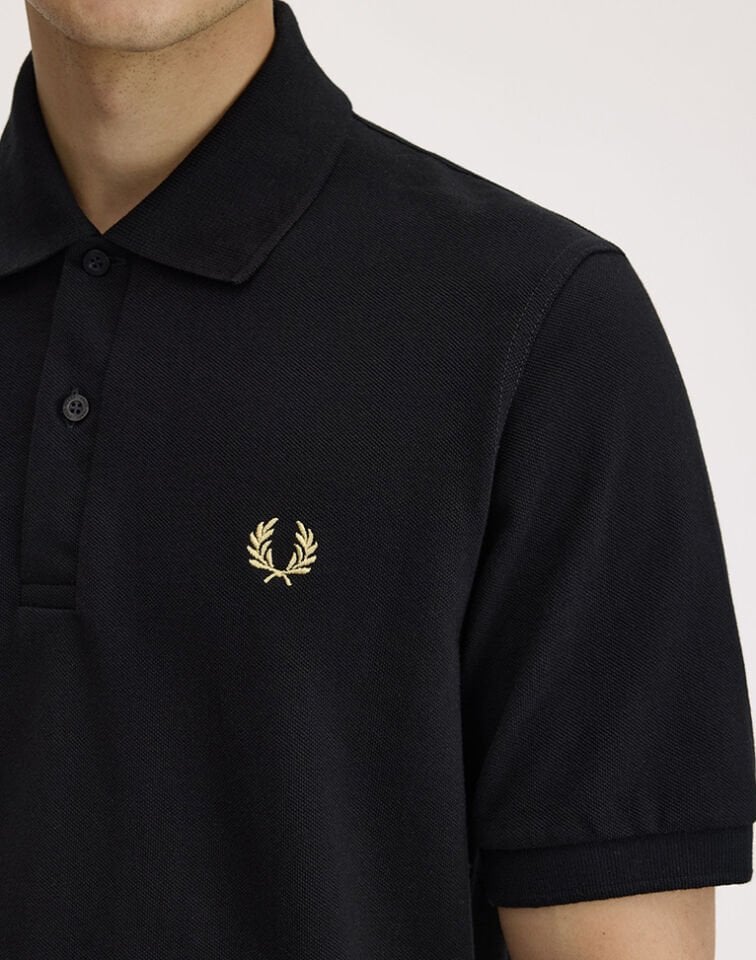THE FRED PERRY SHIRT