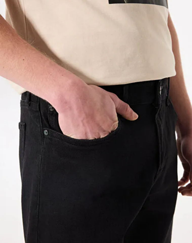 SLIM FIT JEAN