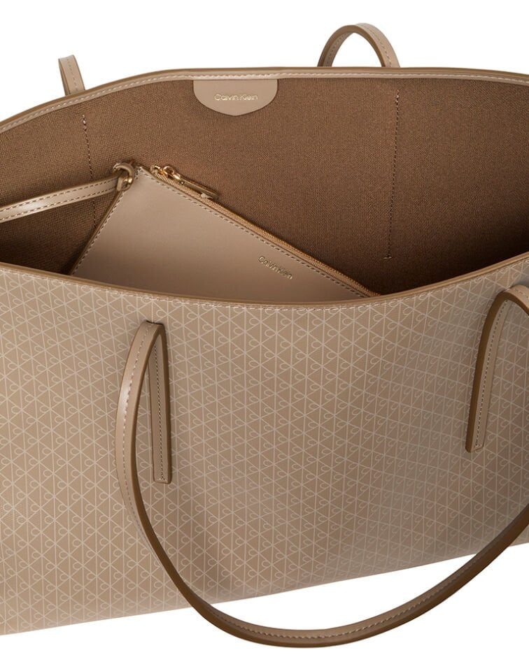 EMBLEM AOP TOTE W/ POUCH