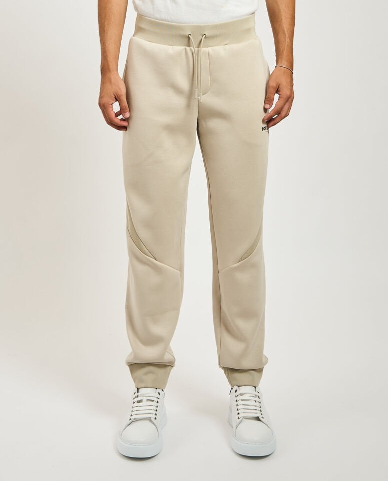 Guess Ryota Erkek Regular Fit Manşetli Paça Jogger Pantolon