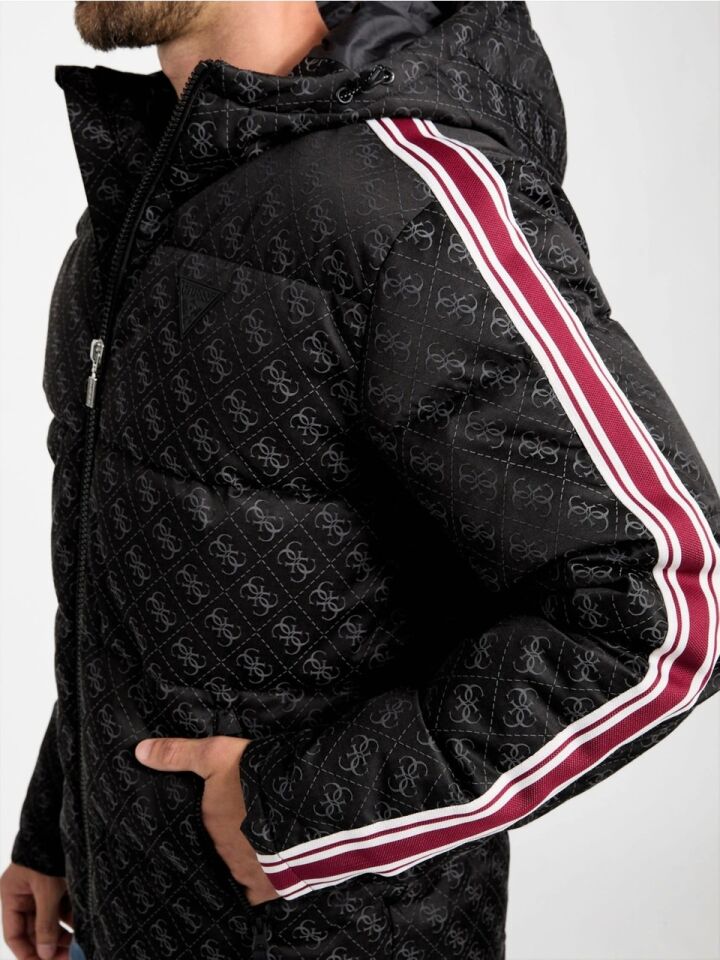 Guess Fusco 4G Logolu Şerit Detaylı Erkek Şişme Mont