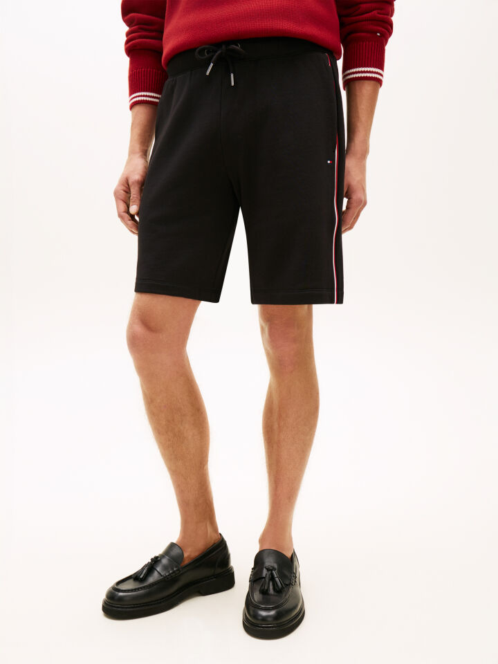 GLOBAL STRIPE SWEATSHORT