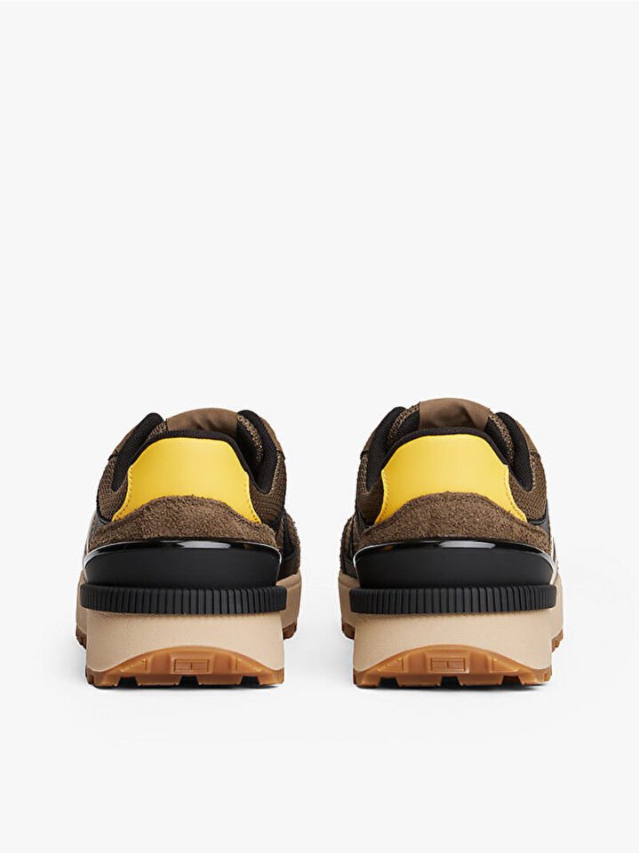 TECHNICAL RUNNER SNEAKER