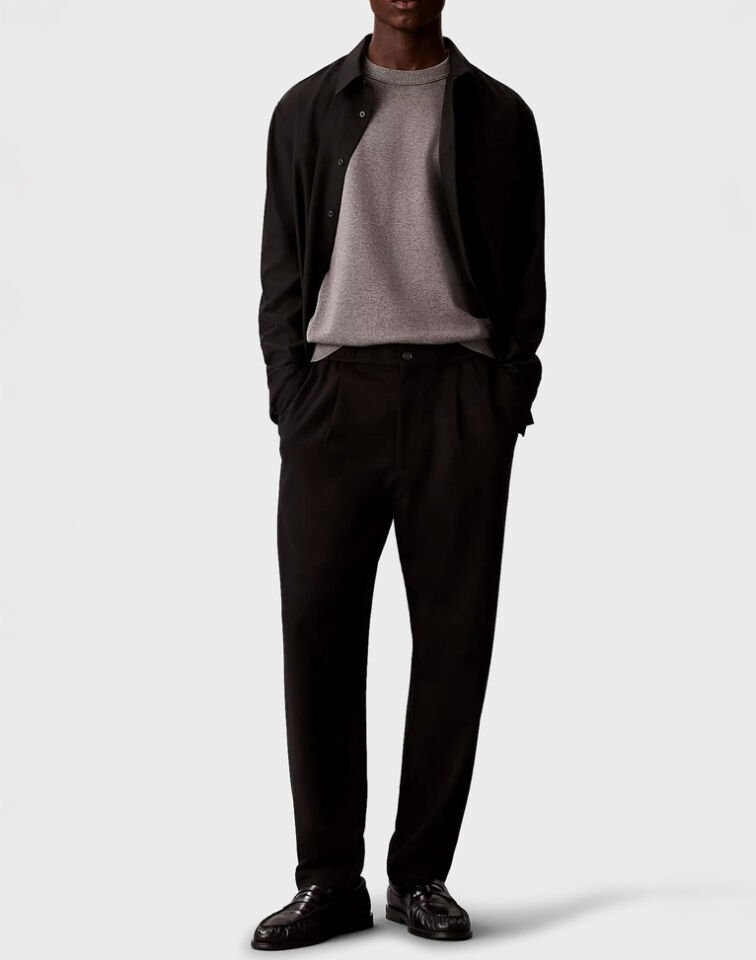 TAPERED TECH KNIT PLEATED PANT