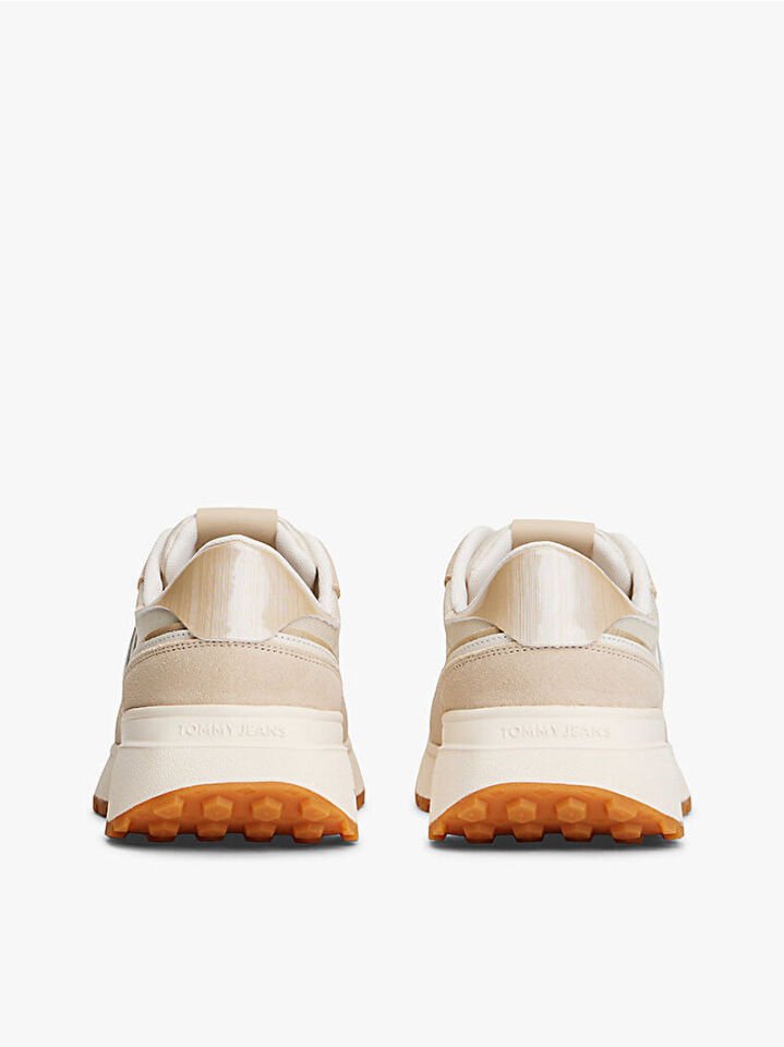 TJW CLEATED RUNNER SNEAKER