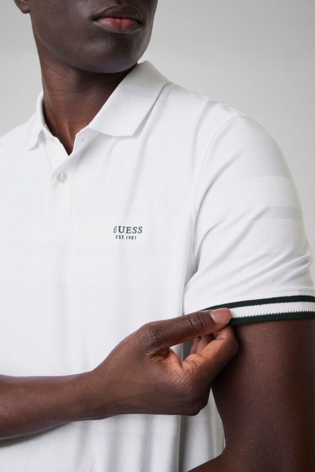 POLO T-SHIRT