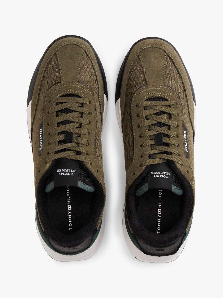 RETRO RUNNER SNEAKER