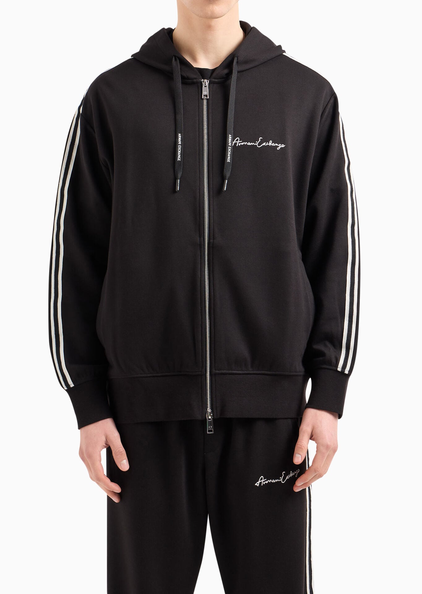 KAPÜŞONLU SWEATSHIRT